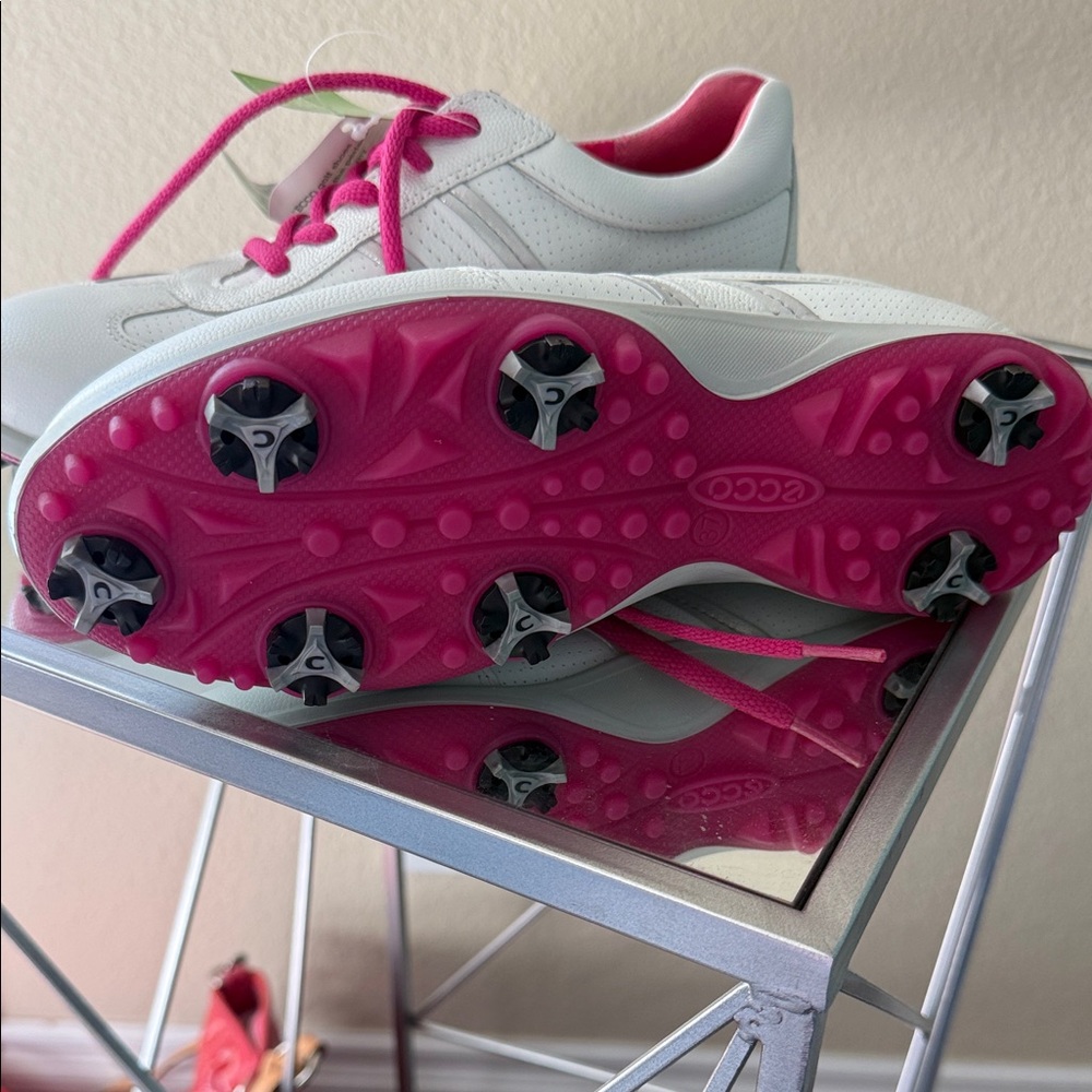 Ecco Women's Golf Shoes in White and Pink - Picture 3 of 3